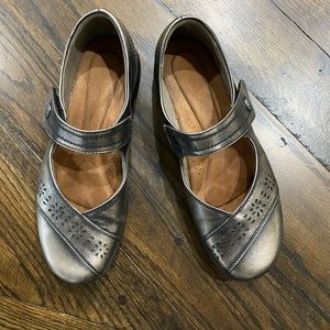 Rockport shoes